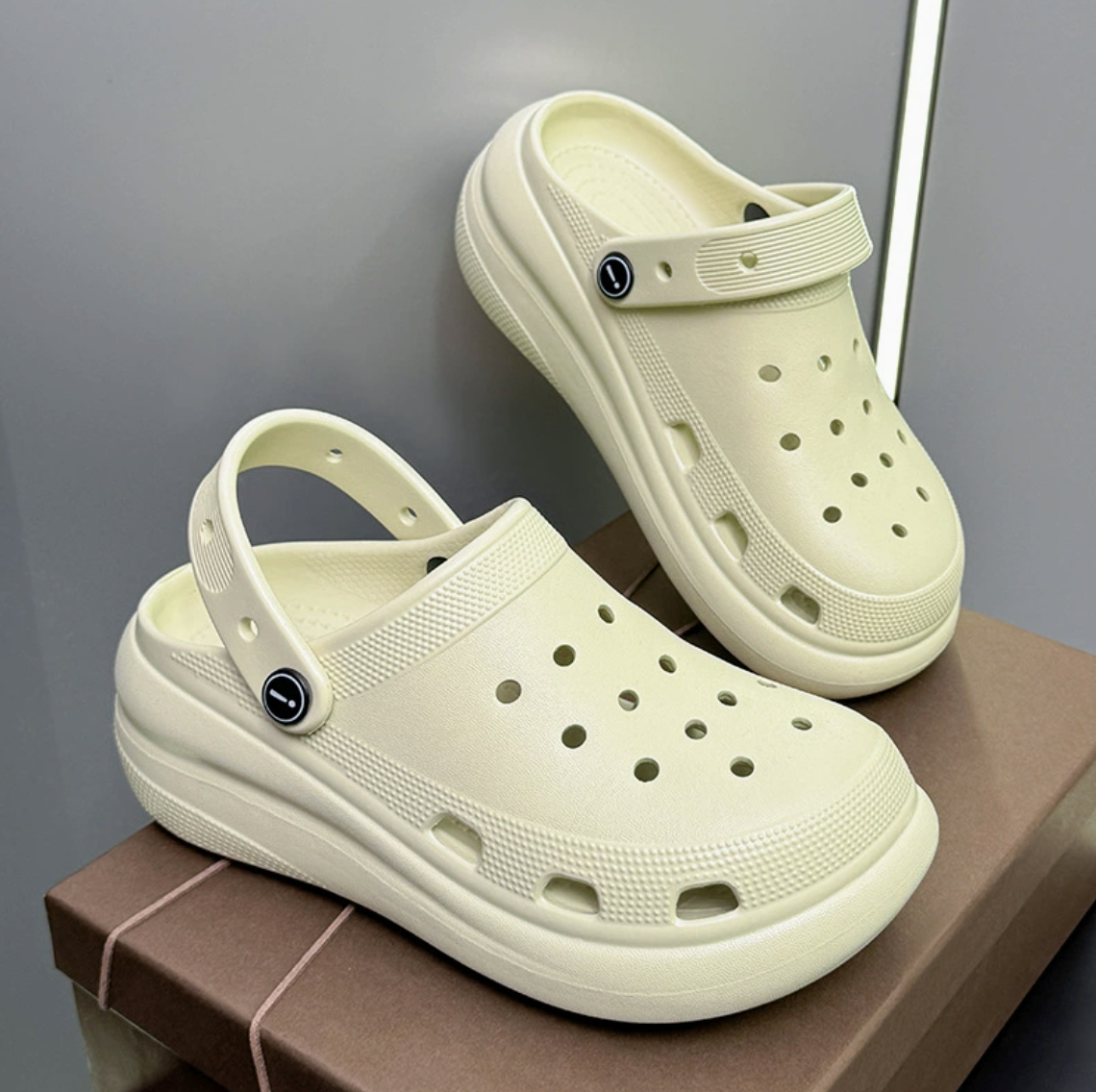EVA Clogs for Girls, Summer Fashion Platform Slip-On Sandals, Soft Lightweight Indoor & Outdoor Slides