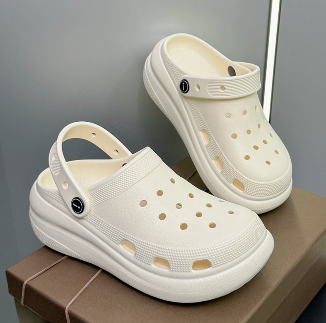 EVA Clogs for Girls, Summer Fashion Platform Slip-On Sandals, Soft Lightweight Indoor & Outdoor Slides